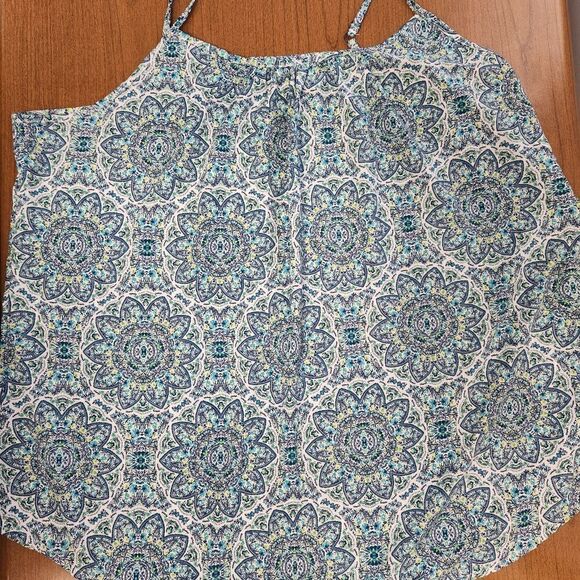 Faded Glory XL (16/18) spaghetti strap tank top. Blue/green patterned rank top - Picture 1 of 5